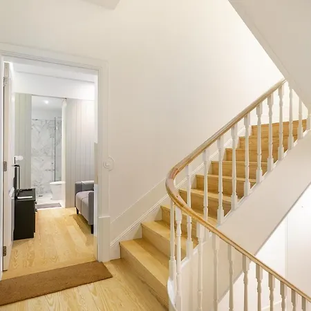 Whome Timeless Luxury W/ Ac & Elevator Apartmán *